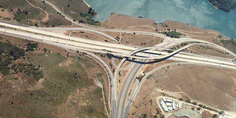 云原生网络技术新挑战：微服务架构下的Service Mesh实践指南与核心软件工具解析