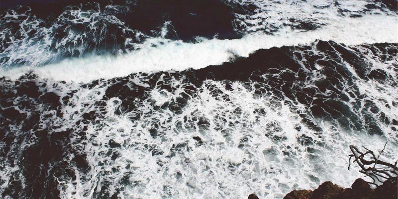 从基础防护到智能防御：下一代防火墙(NGFW)技术演进与实战应用指南