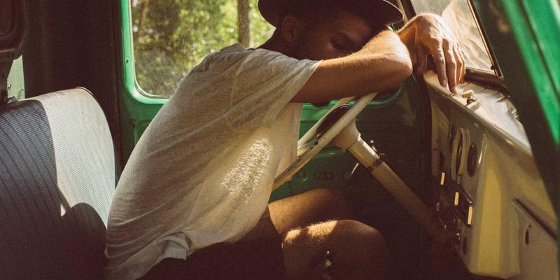 从开发到部署：网络功能虚拟化(NFV)如何通过软件工具重塑电信运营商